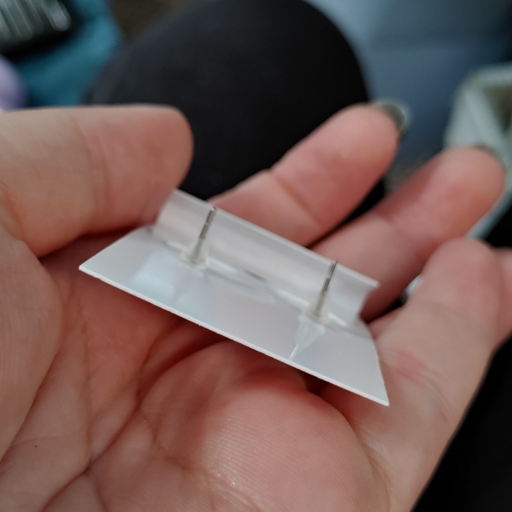 Dainty Footprint Earrings - Picture 2 of 3